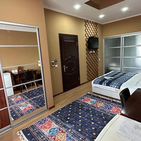 Tian-Shan Hotel Μπισκέκ Εξωτερικό φωτογραφία