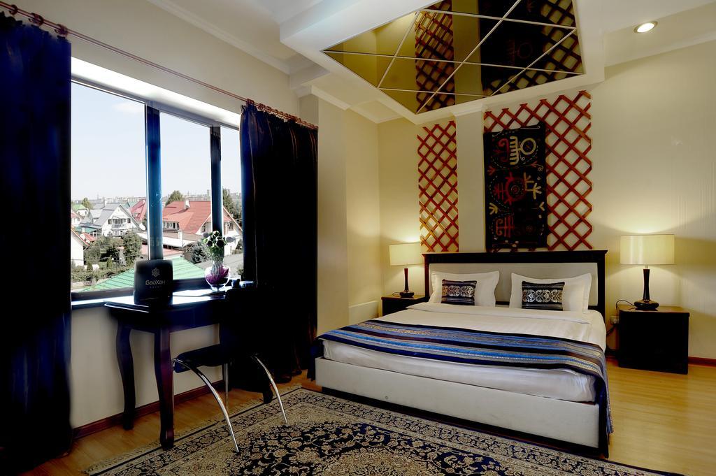 Tian-Shan Hotel Μπισκέκ Δωμάτιο φωτογραφία