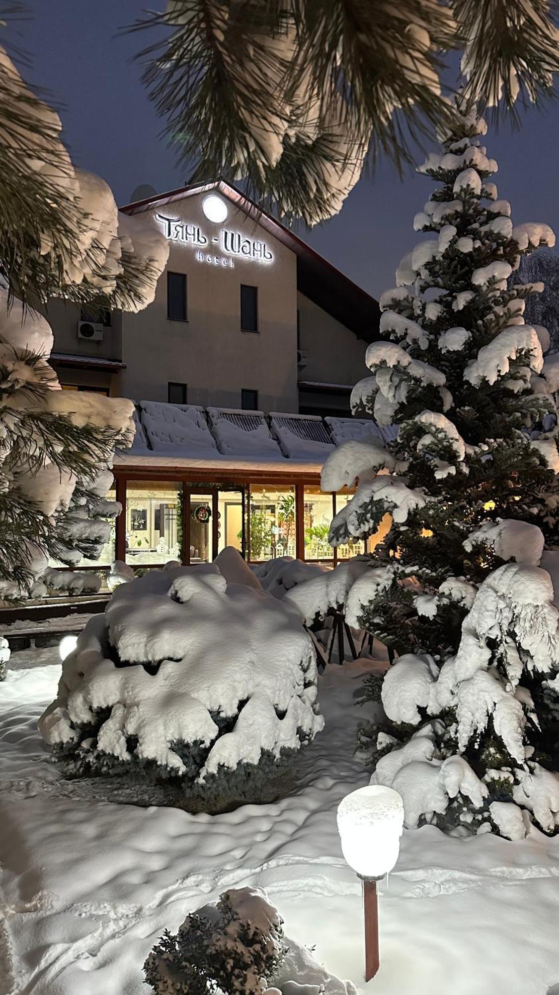 Tian-Shan Hotel Μπισκέκ Εξωτερικό φωτογραφία