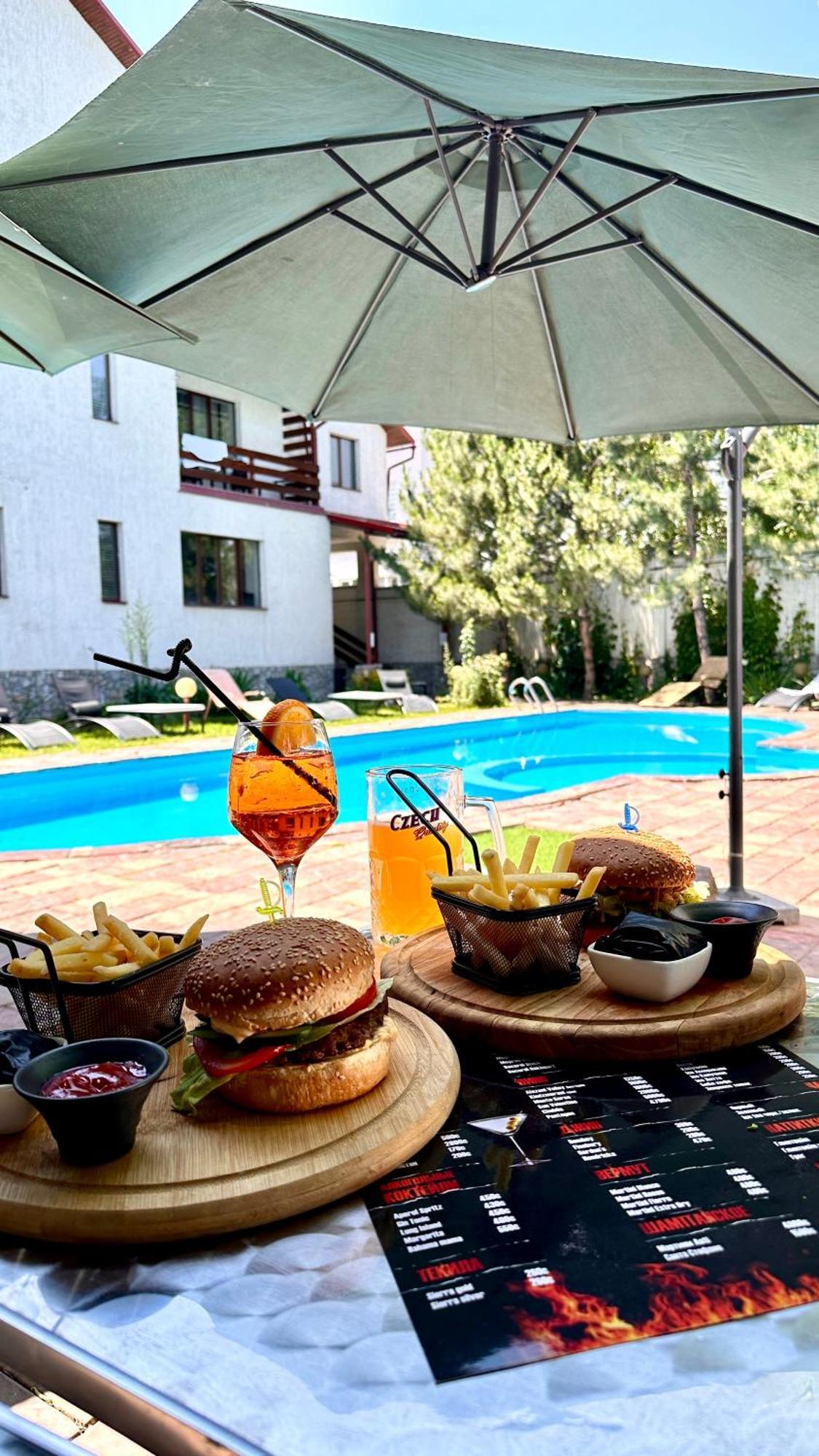 Tian-Shan Hotel Μπισκέκ Εξωτερικό φωτογραφία