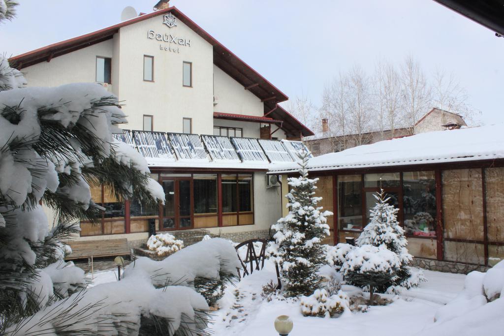 Tian-Shan Hotel Μπισκέκ Εξωτερικό φωτογραφία