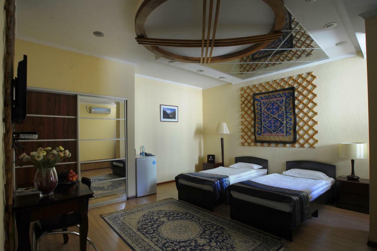 Tian-Shan Hotel Μπισκέκ Εξωτερικό φωτογραφία