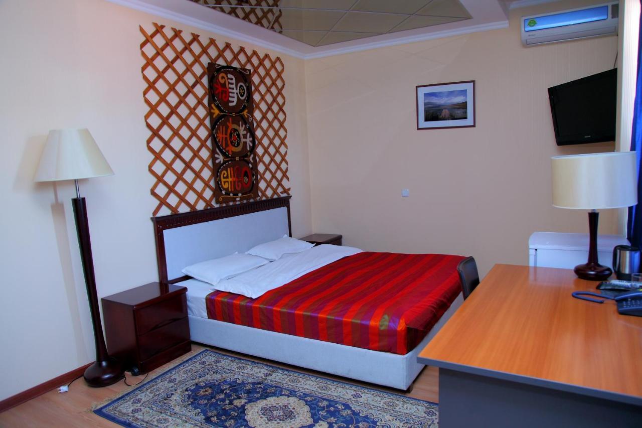 Tian-Shan Hotel Μπισκέκ Εξωτερικό φωτογραφία