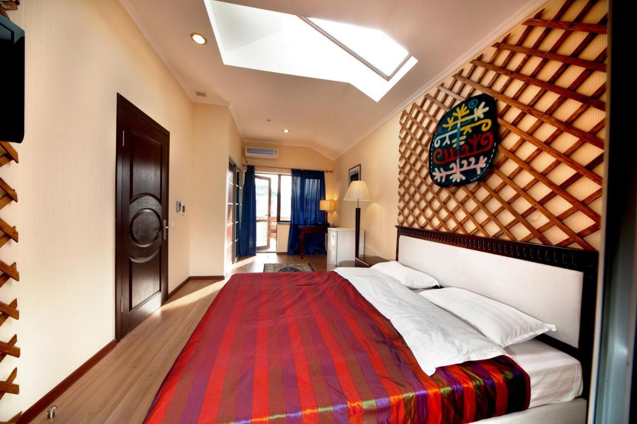Tian-Shan Hotel Μπισκέκ Εξωτερικό φωτογραφία